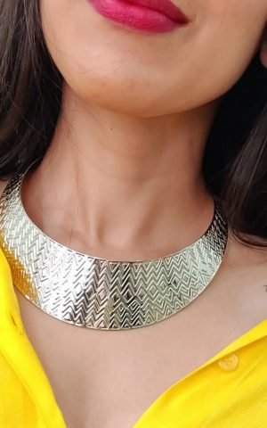 Neck cuffs - Neck Piece, Accessories